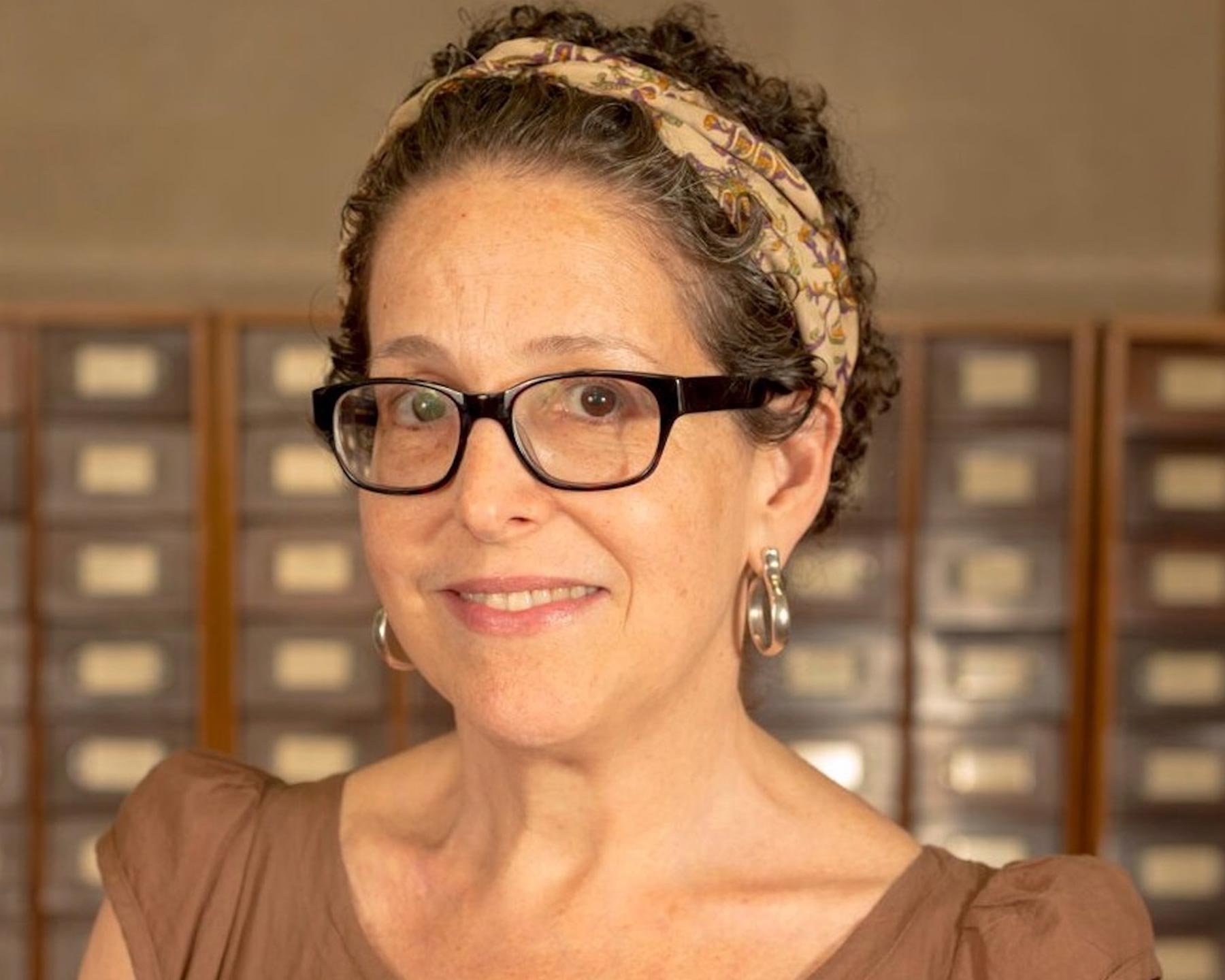 Headshot of Laura Bass