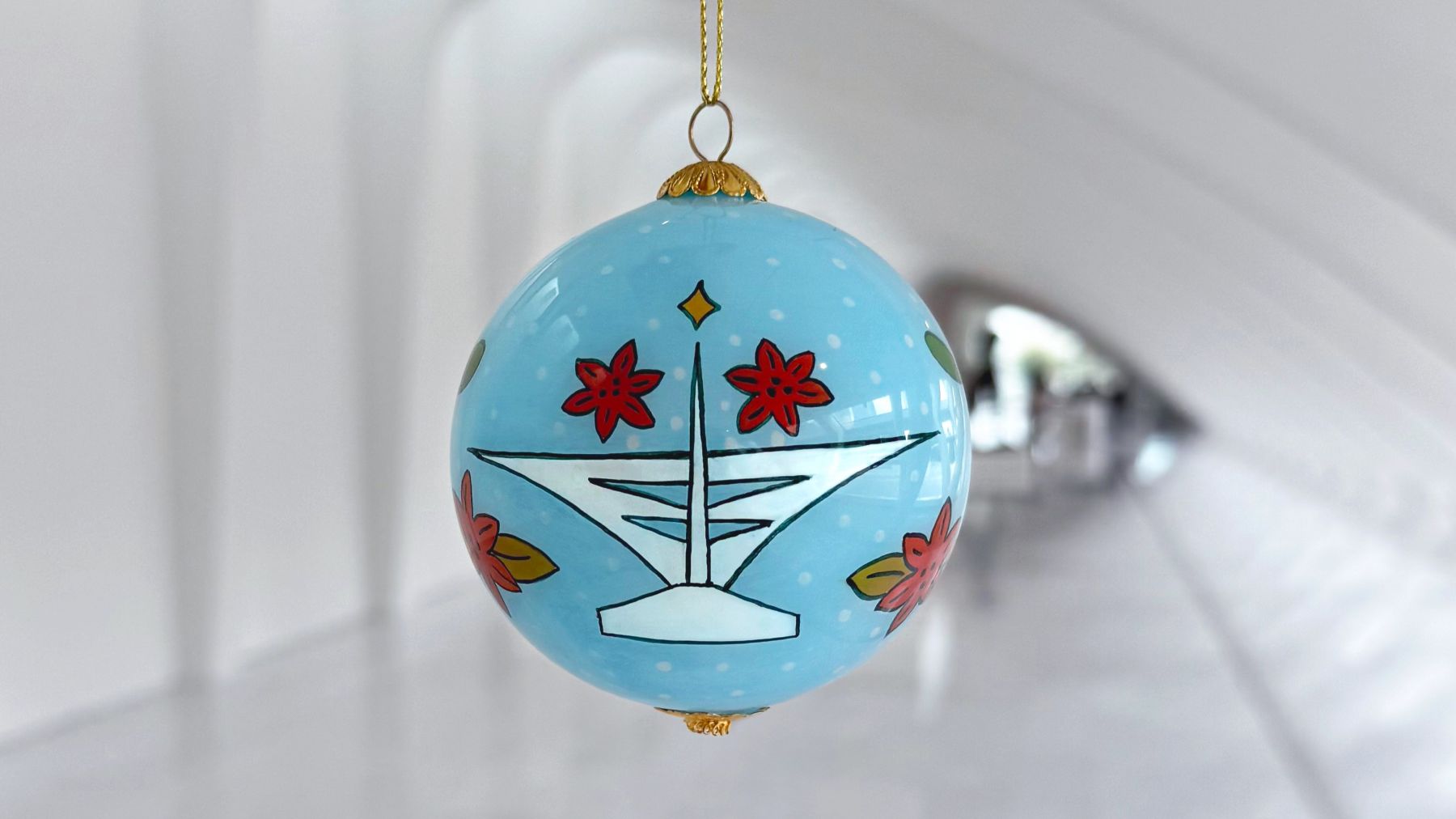 Holiday Ornament with Illustration of the Milwaukee Art Museum